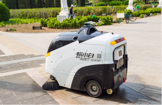 道路清掃垃圾車的無風扇天津工控機