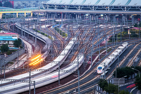 東田國產(chǎn)化無錫工控機助力鐵路.png